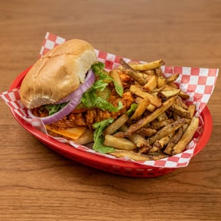 #39 BUFFALO CHICKEN SANDWICH