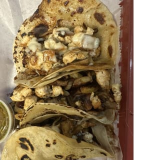 #47 MUSHROOM CHICKEN TACOS