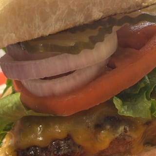 #29 JUICY TONY BURGER MEDIUM RARE